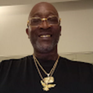 Meet your Posher, Avery